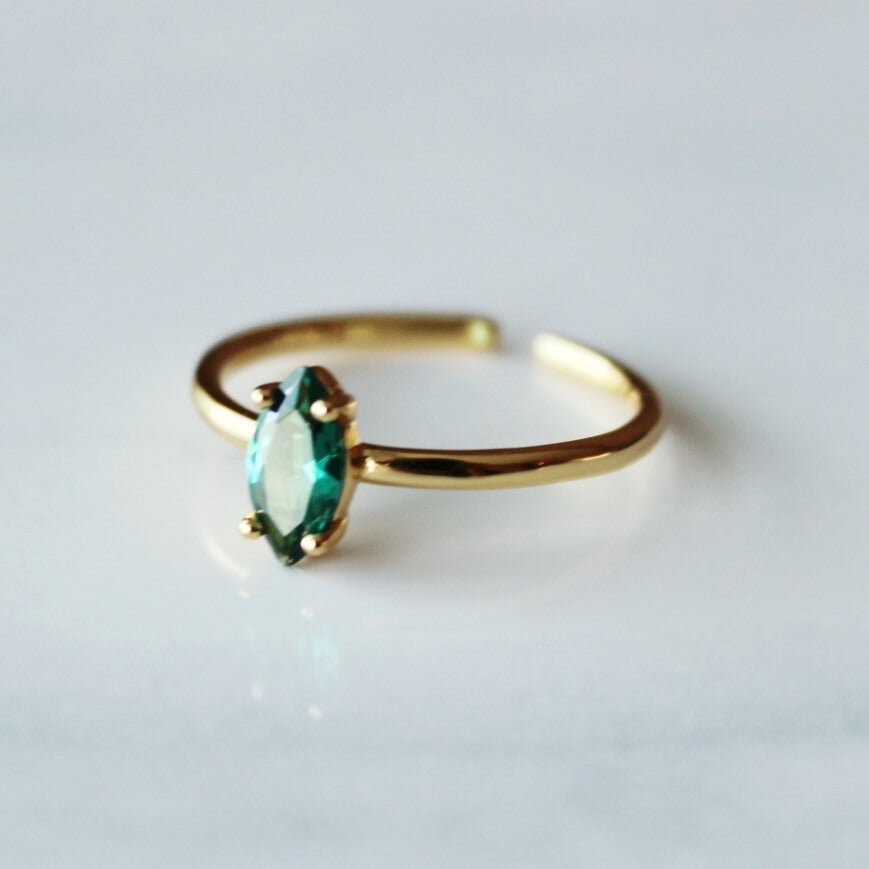 Green Zircon Gold Band Ring | Gold Band Ring | buy gold jewellery canada